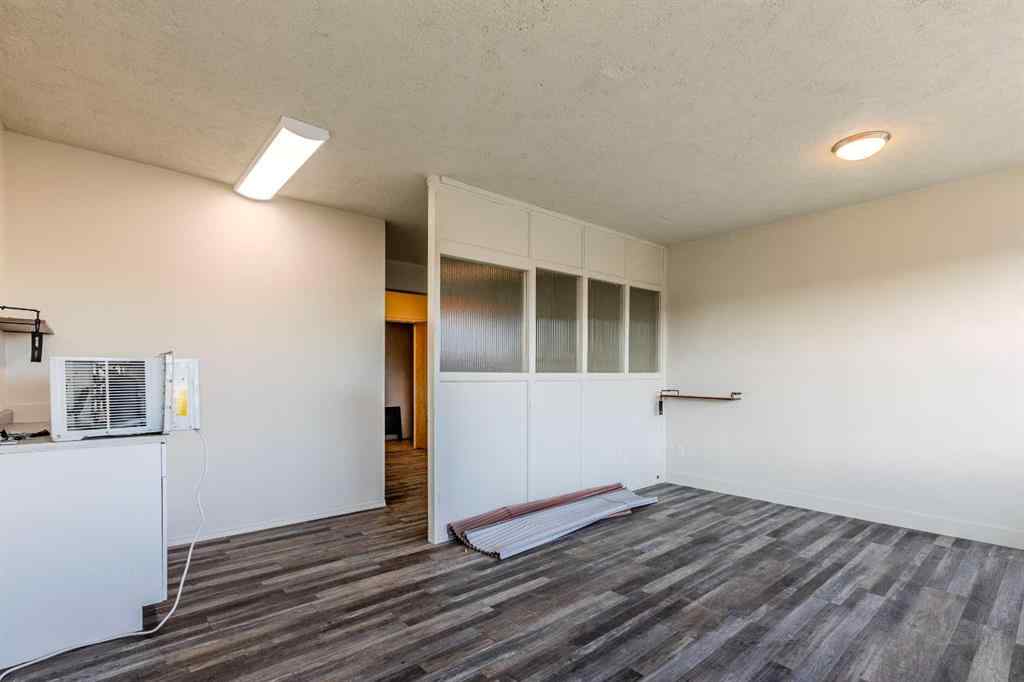 MLS&reg; # A2269962 - 224 50 Street  in Edson Edson, Commercial Open Houses