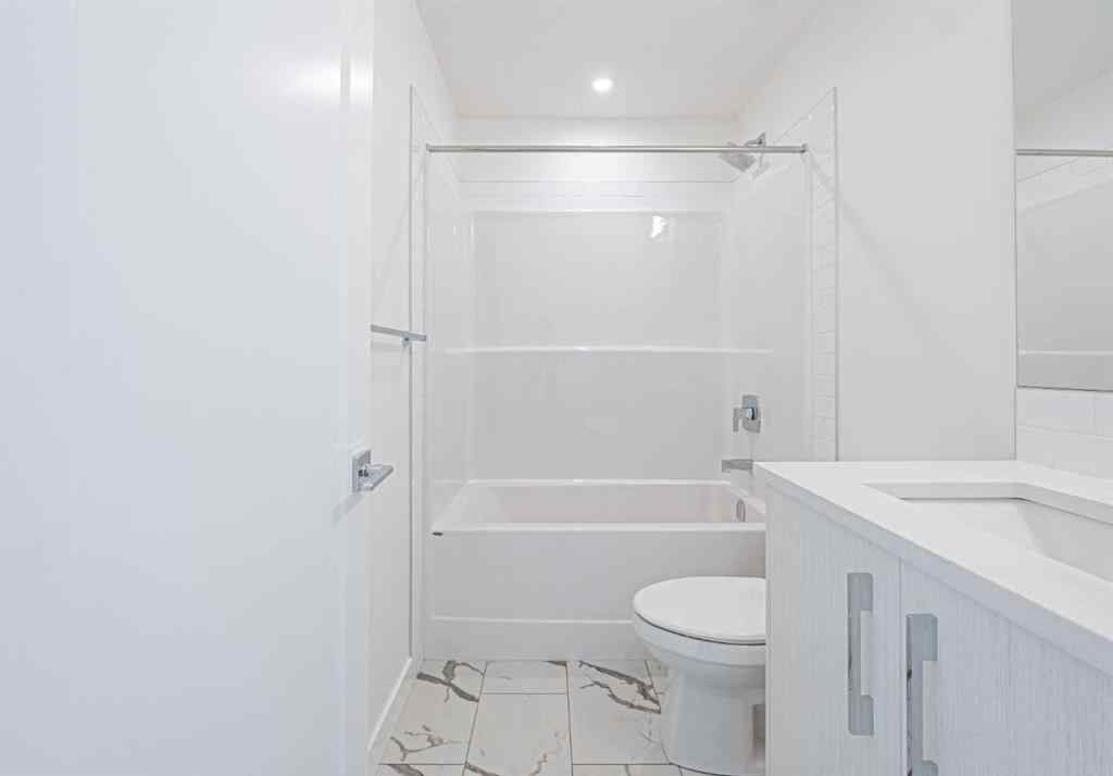 MLS® A2269964 - 397 Dawson Wharf Road  in Dawson\'s Landing Chestermere, Residential