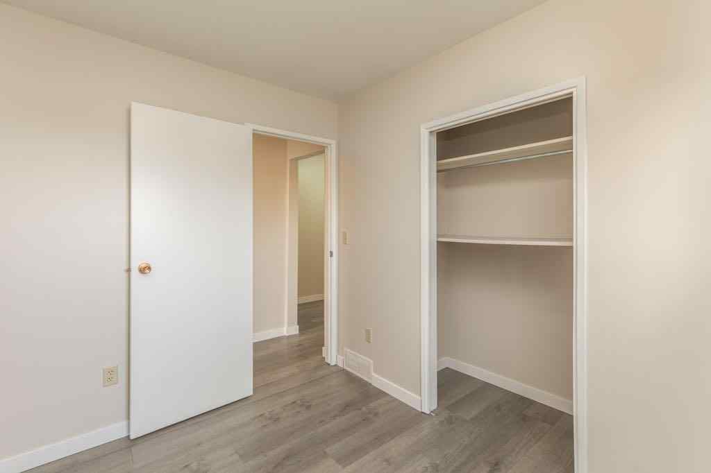 MLS&reg; # A2269966 - 512 Sunset Boulevard  in NONE Diamond Valley, Residential Open Houses