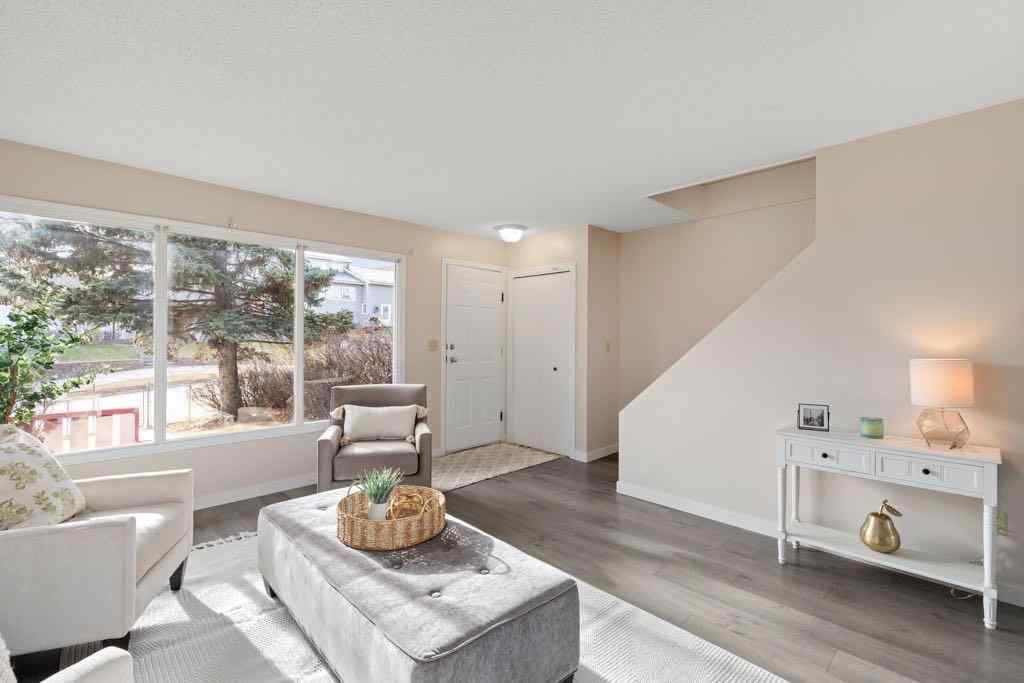 MLS&reg; # A2269966 - 512 Sunset Boulevard  in NONE Diamond Valley, Residential Open Houses