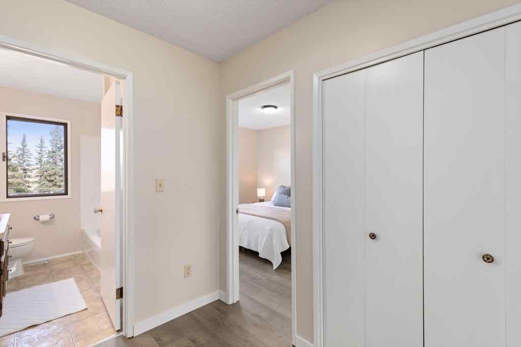 MLS&reg; # A2269966 - 512 Sunset Boulevard  in NONE Diamond Valley, Residential Open Houses