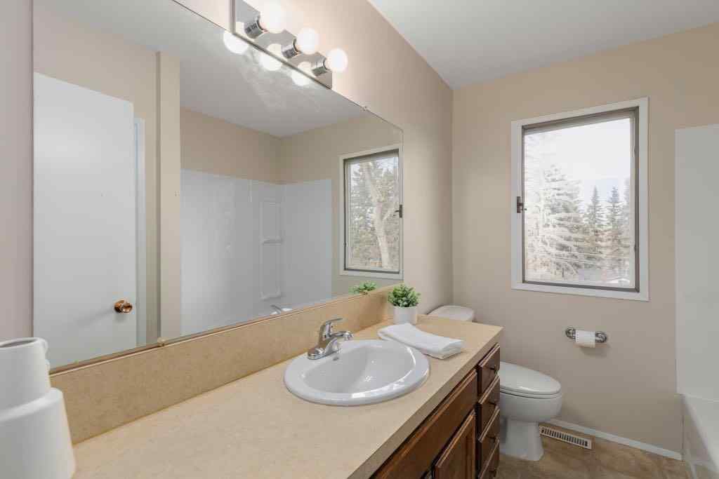 MLS&reg; # A2269966 - 512 Sunset Boulevard  in NONE Diamond Valley, Residential Open Houses