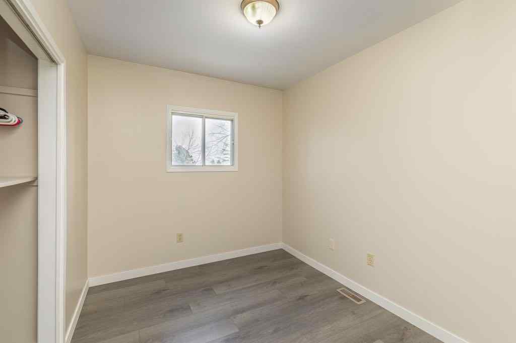 MLS&reg; # A2269966 - 512 Sunset Boulevard  in NONE Diamond Valley, Residential Open Houses