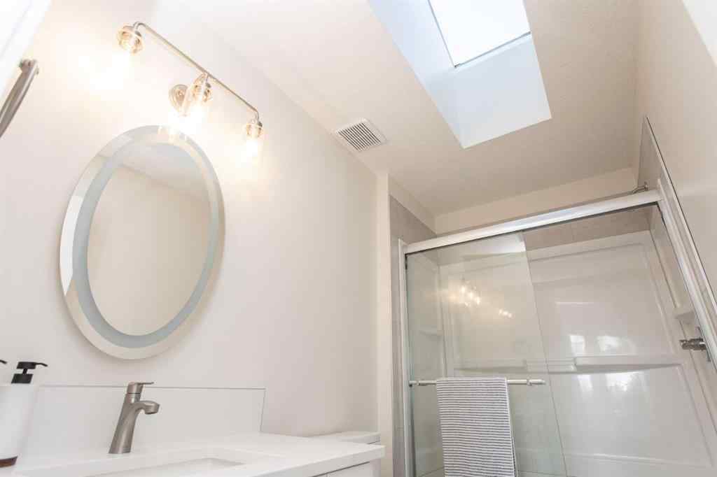 MLS&reg; # A2269968 - 10 Pickwick Lane  in English Estates Lacombe, Residential Open Houses