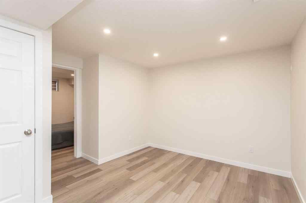 MLS&reg; # A2269968 - 10 Pickwick Lane  in English Estates Lacombe, Residential Open Houses