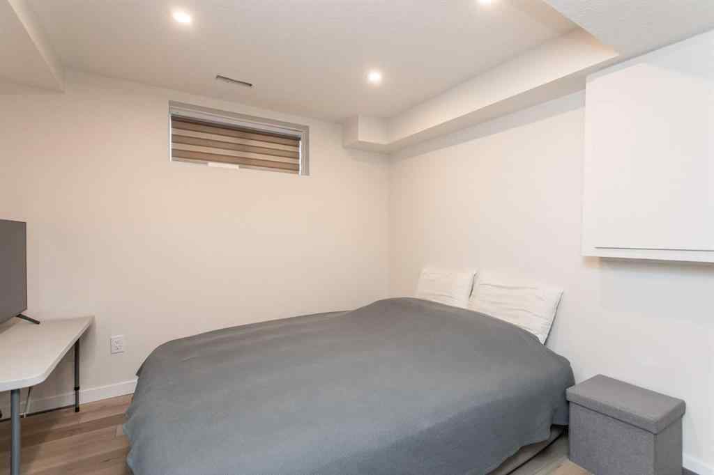 MLS&reg; # A2269968 - 10 Pickwick Lane  in English Estates Lacombe, Residential Open Houses