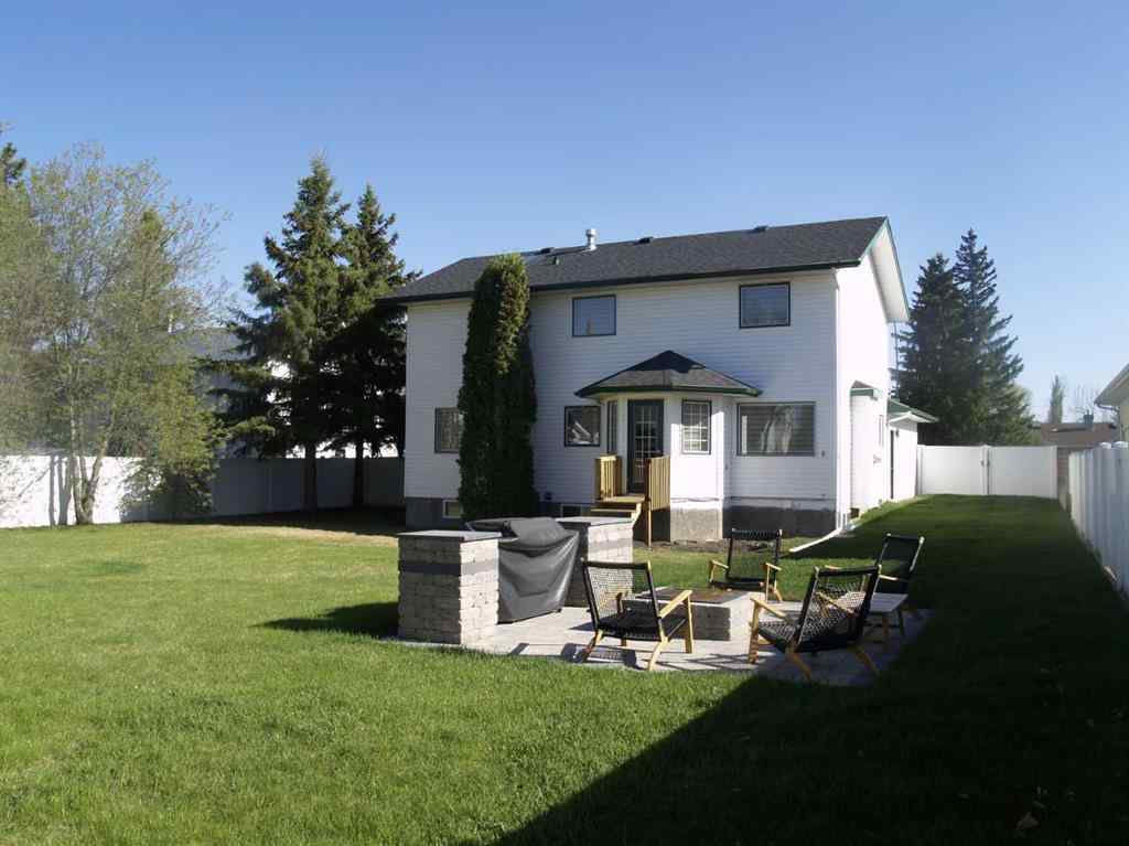 MLS&reg; # A2269968 - 10 Pickwick Lane  in English Estates Lacombe, Residential Open Houses