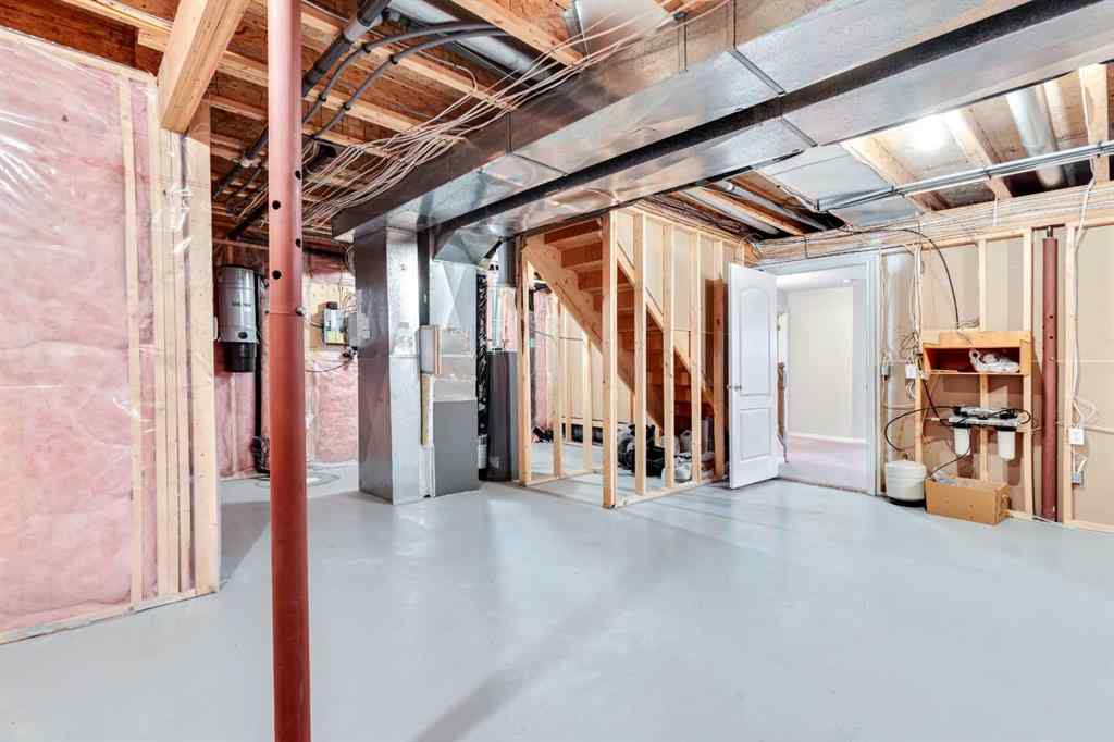 MLS® A2269970 - 154 Sierra Morena Green SW in Signal Hill Calgary, Residential