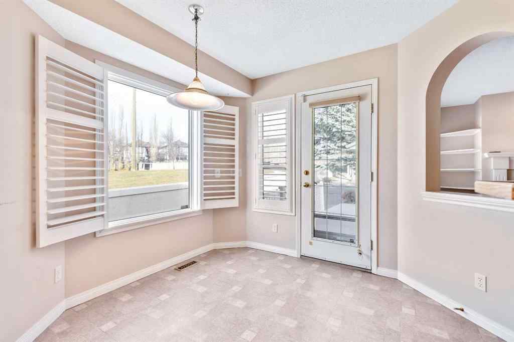 MLS® A2269970 - 154 Sierra Morena Green SW in Signal Hill Calgary, Residential