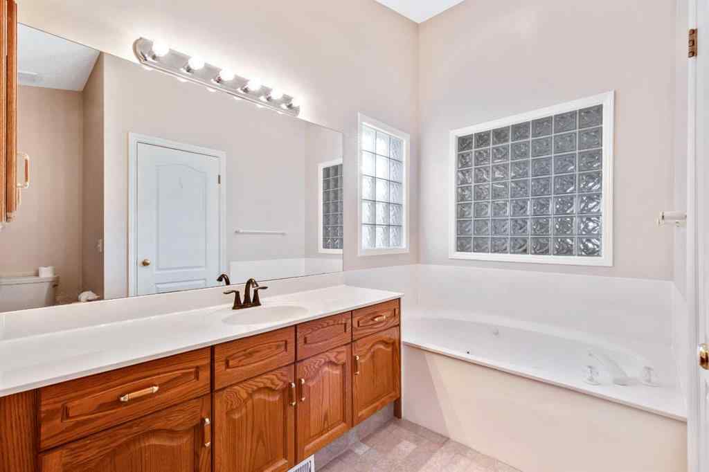 MLS® A2269970 - 154 Sierra Morena Green SW in Signal Hill Calgary, Residential