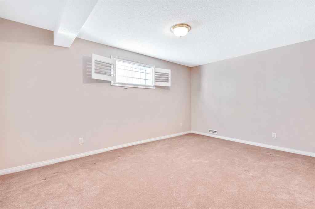 MLS® A2269970 - 154 Sierra Morena Green SW in Signal Hill Calgary, Residential