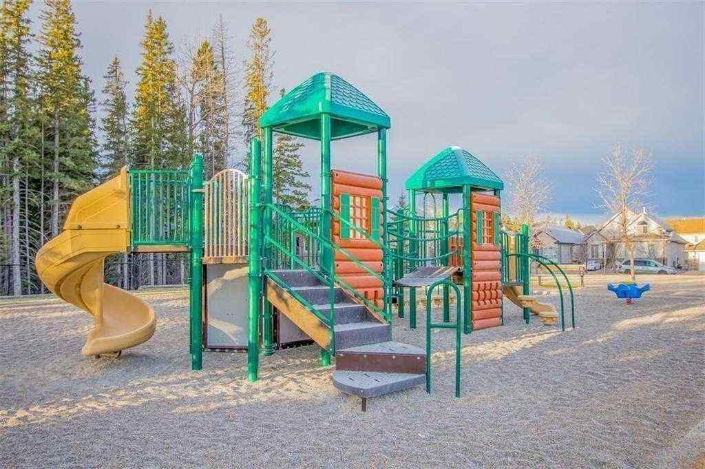 MLS® A2269971 - Unit #527 10 Discovery Ridge Close SW in Discovery Ridge Calgary, Residential