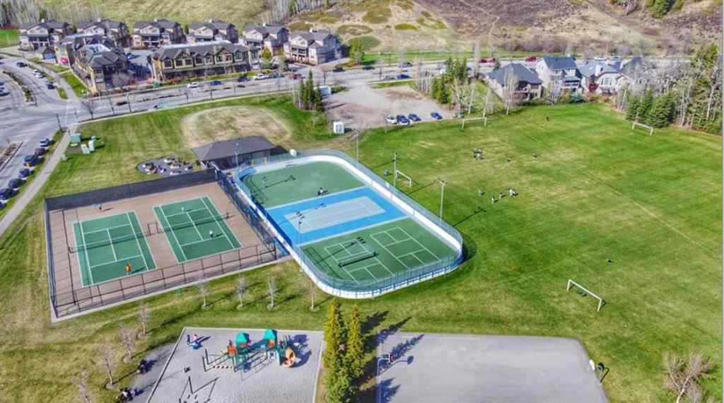 MLS® A2269971 - Unit #527 10 Discovery Ridge Close SW in Discovery Ridge Calgary, Residential