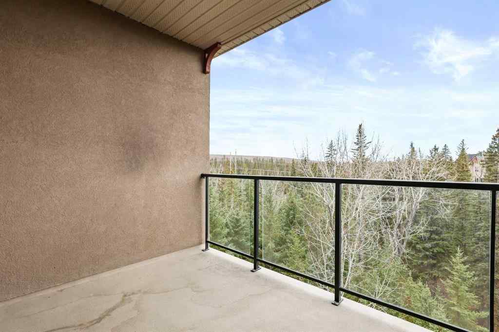 MLS® A2269971 - Unit #527 10 Discovery Ridge Close SW in Discovery Ridge Calgary, Residential