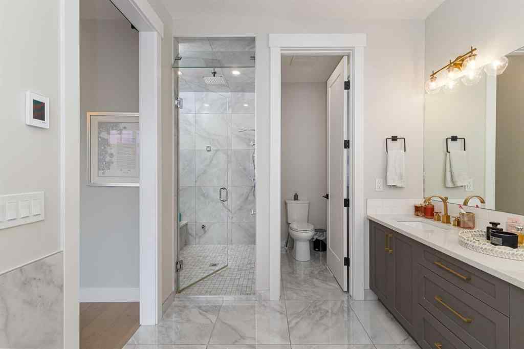 MLS® A2269973 - 2811 25A Street SW in Killarney/Glengarry Calgary, Residential