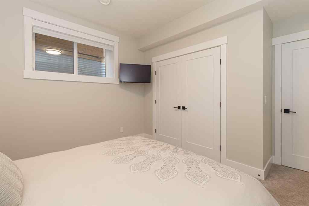 MLS® A2269973 - 2811 25A Street SW in Killarney/Glengarry Calgary, Residential