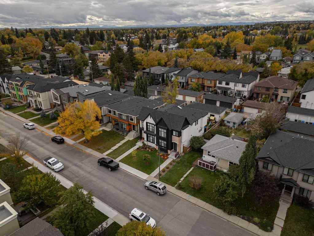 MLS® A2269973 - 2811 25A Street SW in Killarney/Glengarry Calgary, Residential
