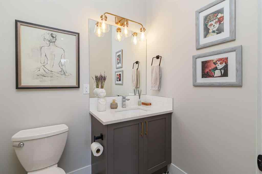 MLS® A2269973 - 2811 25A Street SW in Killarney/Glengarry Calgary, Residential