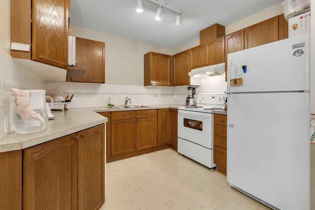 MLS® # A2269976 - Unit #313 7 Harvest Gold Manor NE in Harvest Hills Calgary, Residential Open Houses