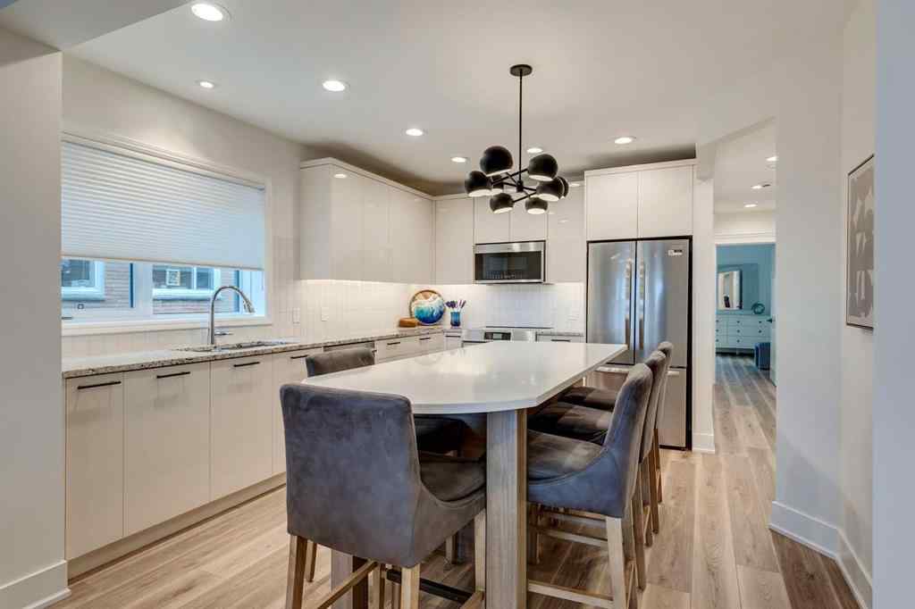 MLS® # A2269978 - Unit #8 4907 8 Street SW in Britannia Calgary, Residential Open Houses