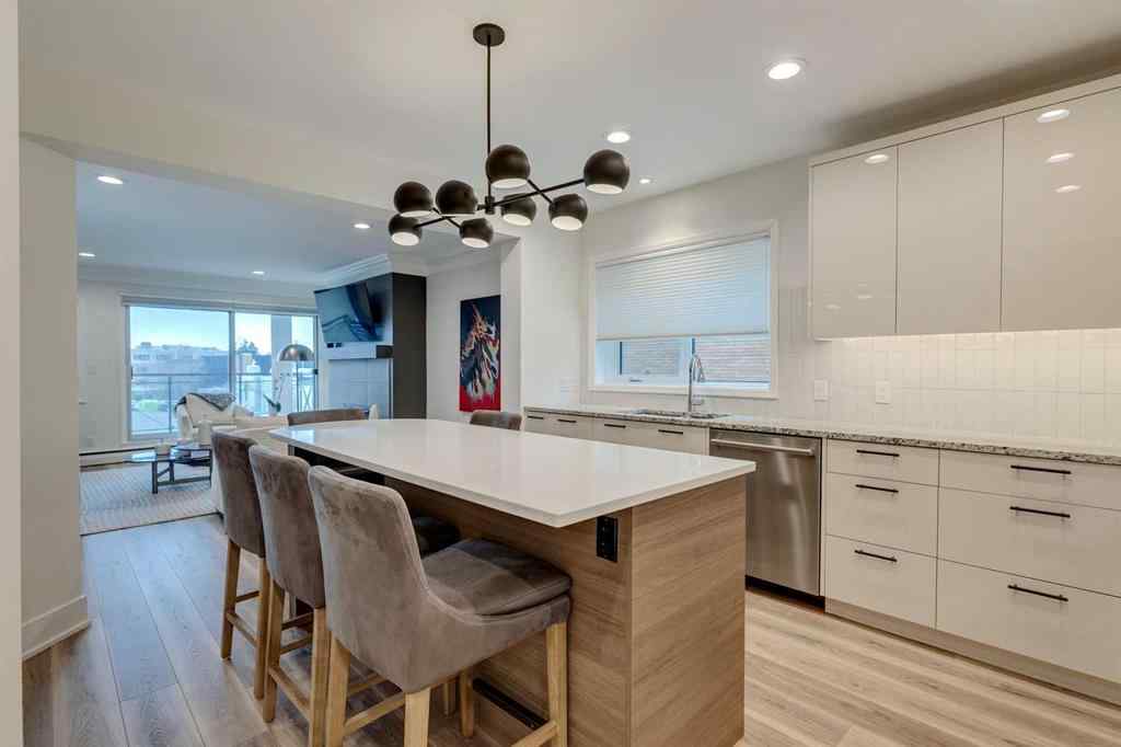 MLS® # A2269978 - Unit #8 4907 8 Street SW in Britannia Calgary, Residential Open Houses