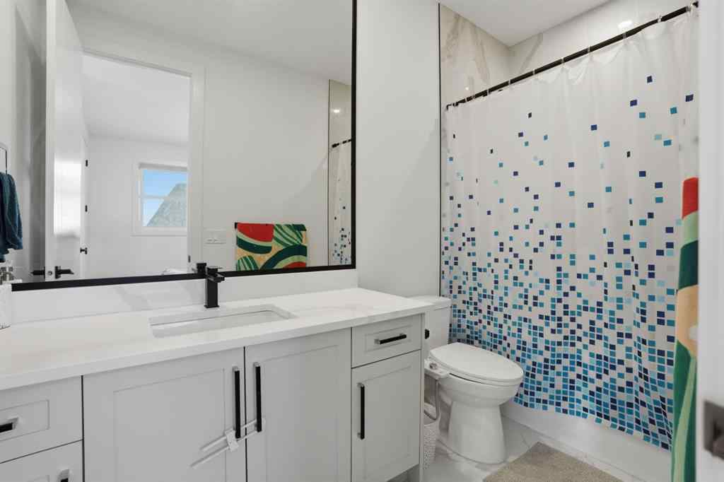 MLS® A2269980 - 49 Waterford Crescent  in Waterford Chestermere, Residential