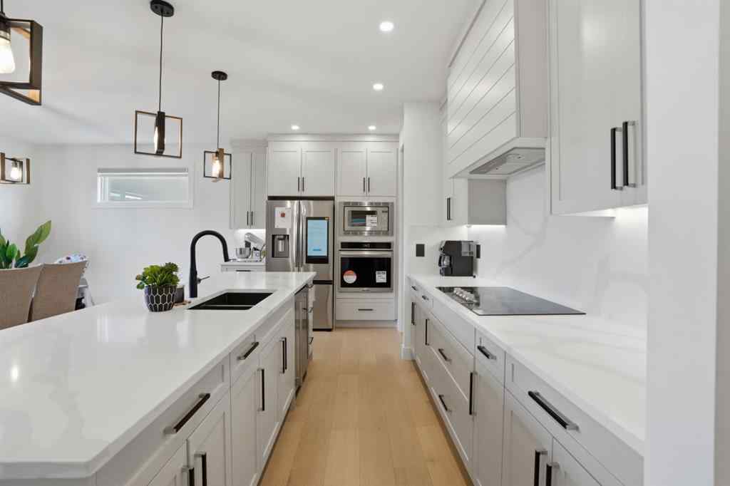 MLS® A2269980 - 49 Waterford Crescent  in Waterford Chestermere, Residential