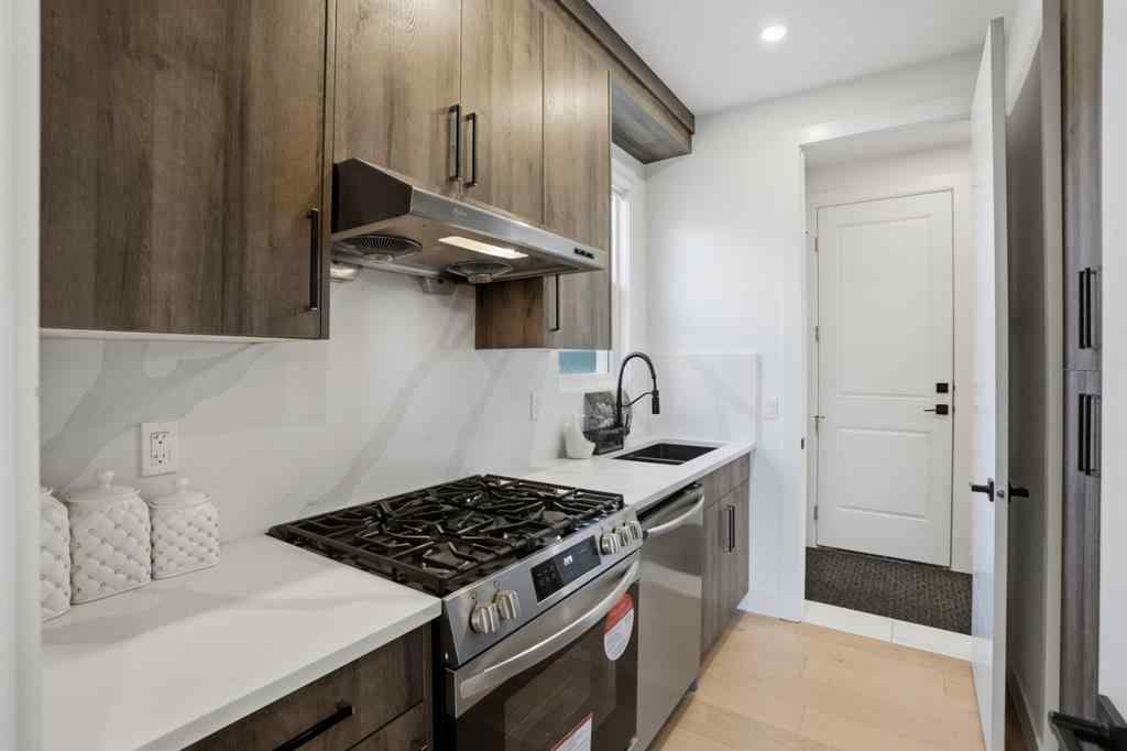 MLS® A2269980 - 49 Waterford Crescent  in Waterford Chestermere, Residential