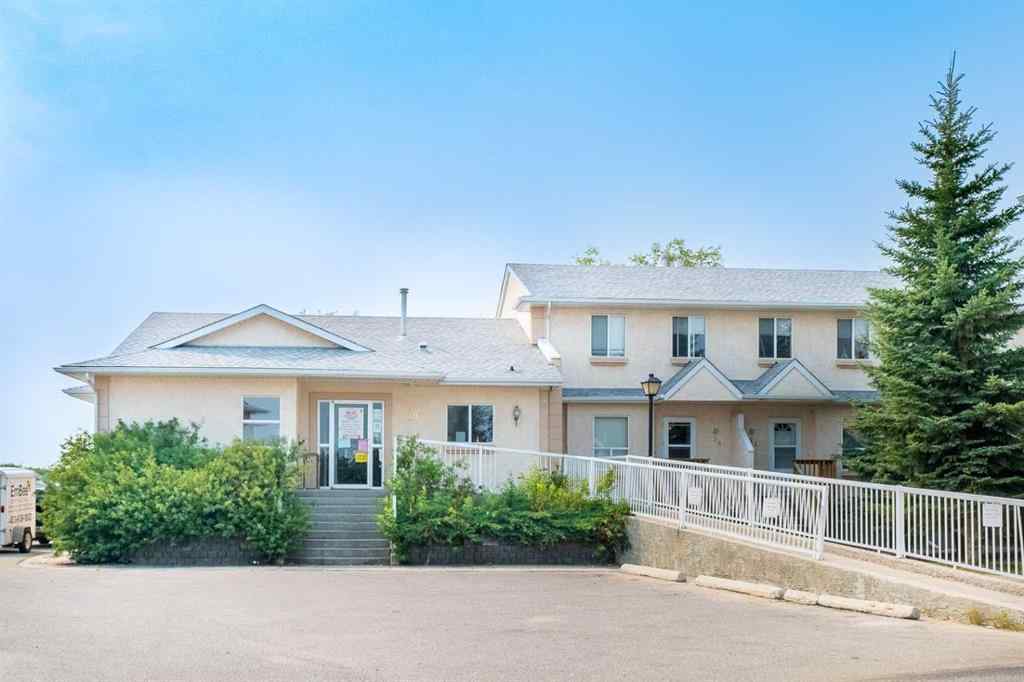 MLS&reg; # A2269981 - Unit #13 204 Strathaven Drive  in Strathaven Strathmore, Residential Open Houses