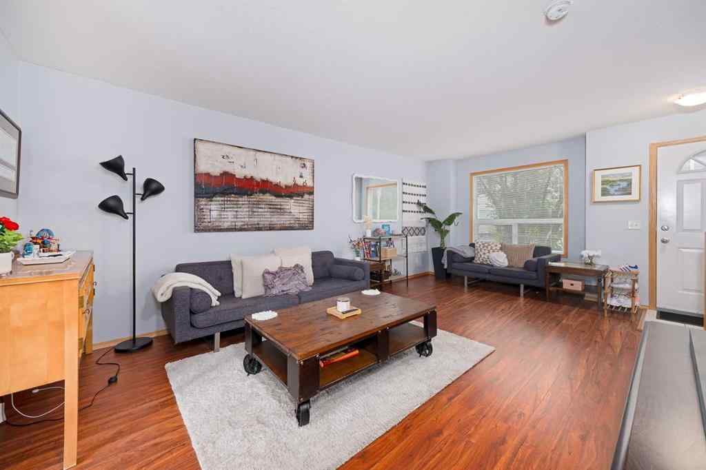 MLS&reg; # A2269981 - Unit #13 204 Strathaven Drive  in Strathaven Strathmore, Residential Open Houses