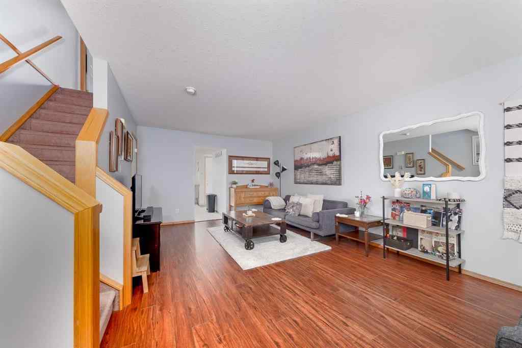 MLS&reg; # A2269981 - Unit #13 204 Strathaven Drive  in Strathaven Strathmore, Residential Open Houses