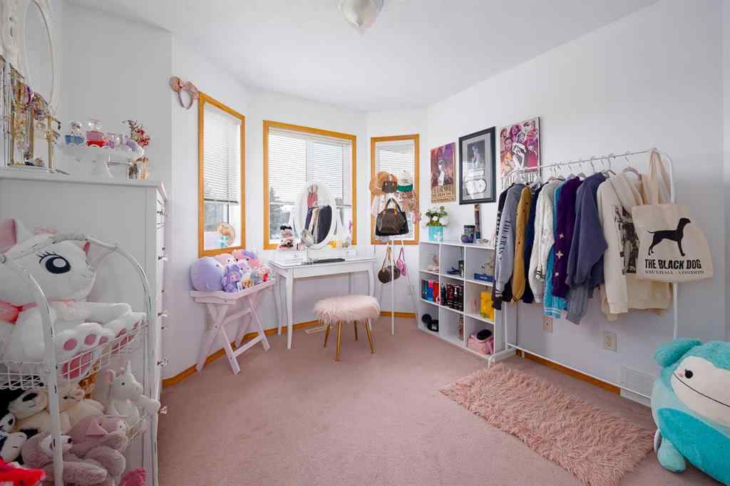 MLS&reg; # A2269981 - Unit #13 204 Strathaven Drive  in Strathaven Strathmore, Residential Open Houses