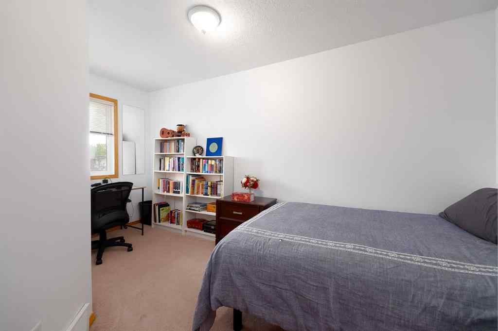 MLS&reg; # A2269981 - Unit #13 204 Strathaven Drive  in Strathaven Strathmore, Residential Open Houses