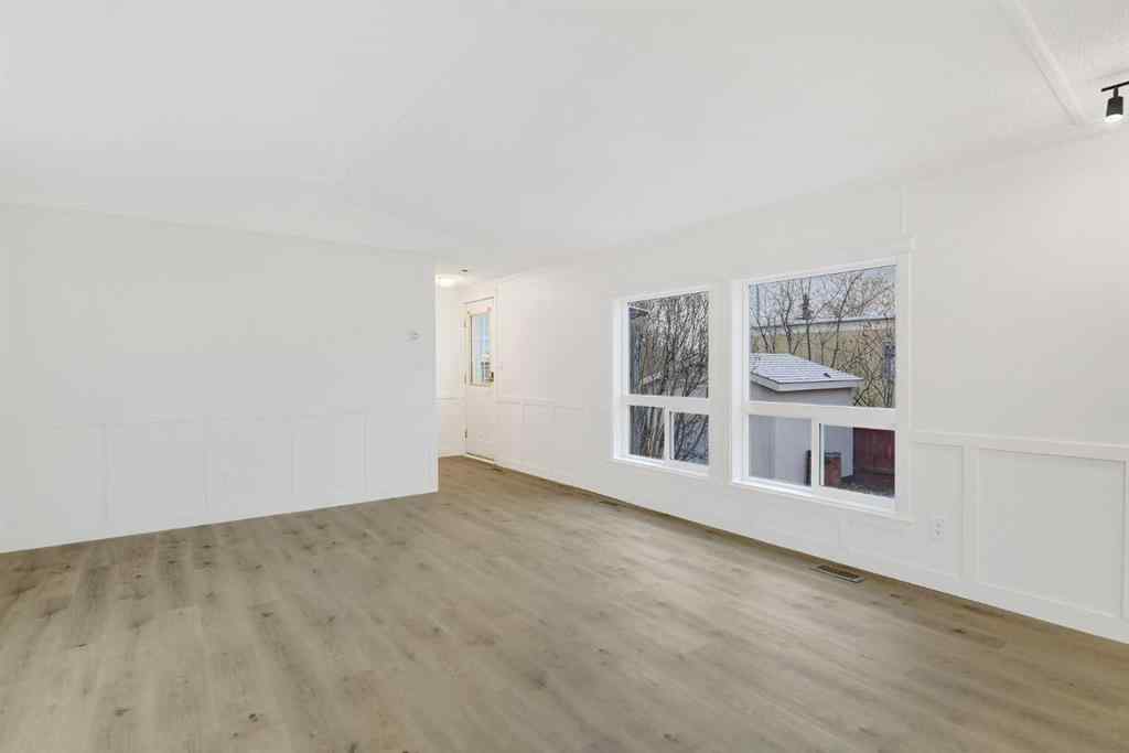 MLS&reg; # A2269989 - 12041 97 Street  in Crystal Ridge Grande Prairie, Residential Open Houses