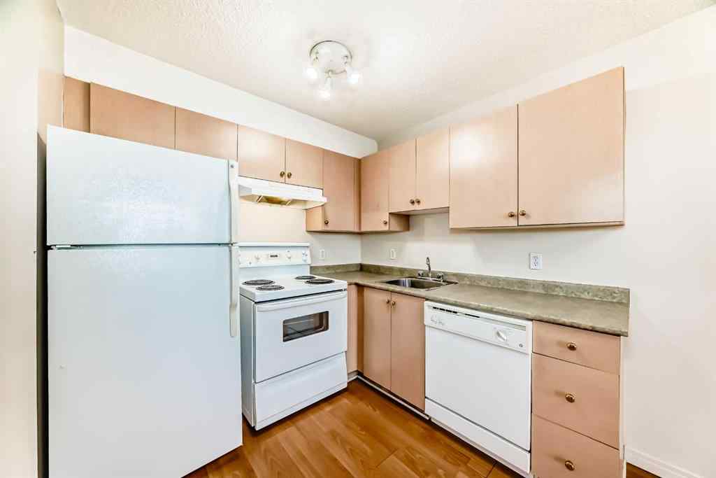 MLS&reg; # A2269990 - Unit #3103 1620 70 Street SE in Applewood Park Calgary, Residential Open Houses