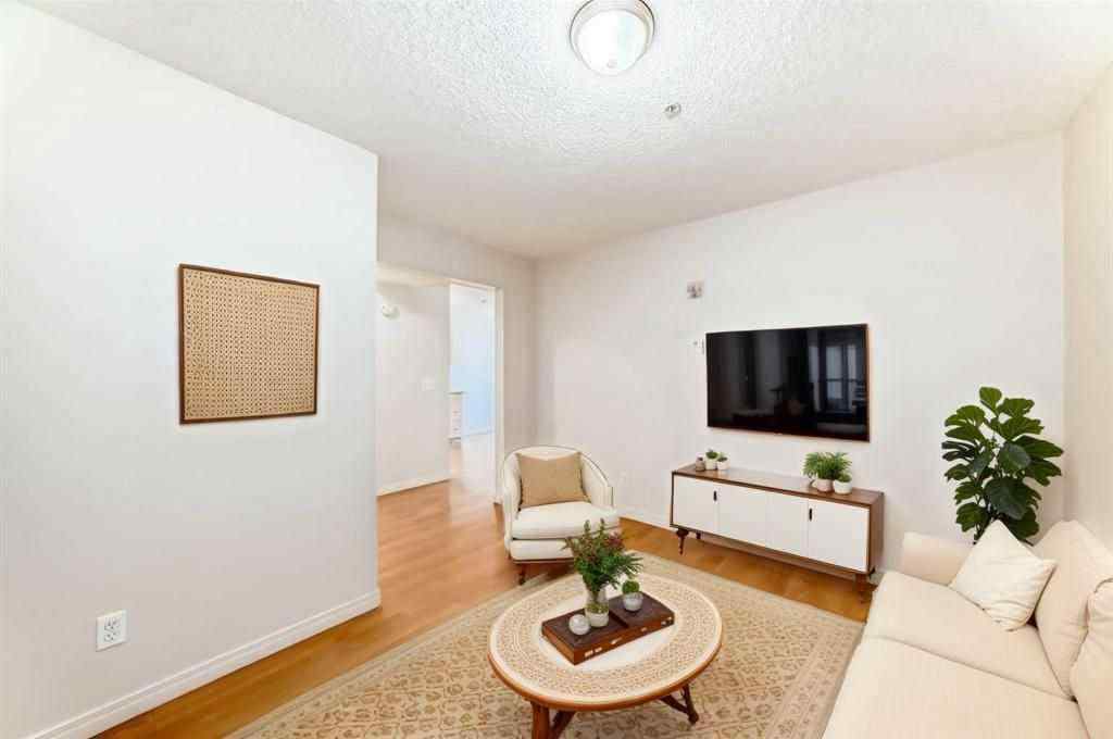 MLS&reg; # A2269990 - Unit #3103 1620 70 Street SE in Applewood Park Calgary, Residential Open Houses