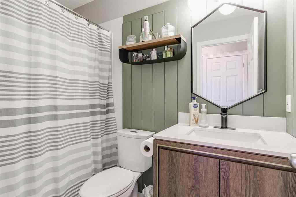 MLS&reg; # A2269991 - 179 Crystal Shores Grove W in Crystal Shores Okotoks, Residential Open Houses