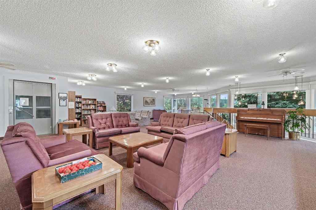 MLS® A2269992 - 22 Sandarac Circle NW in Sandstone Valley Calgary, Residential