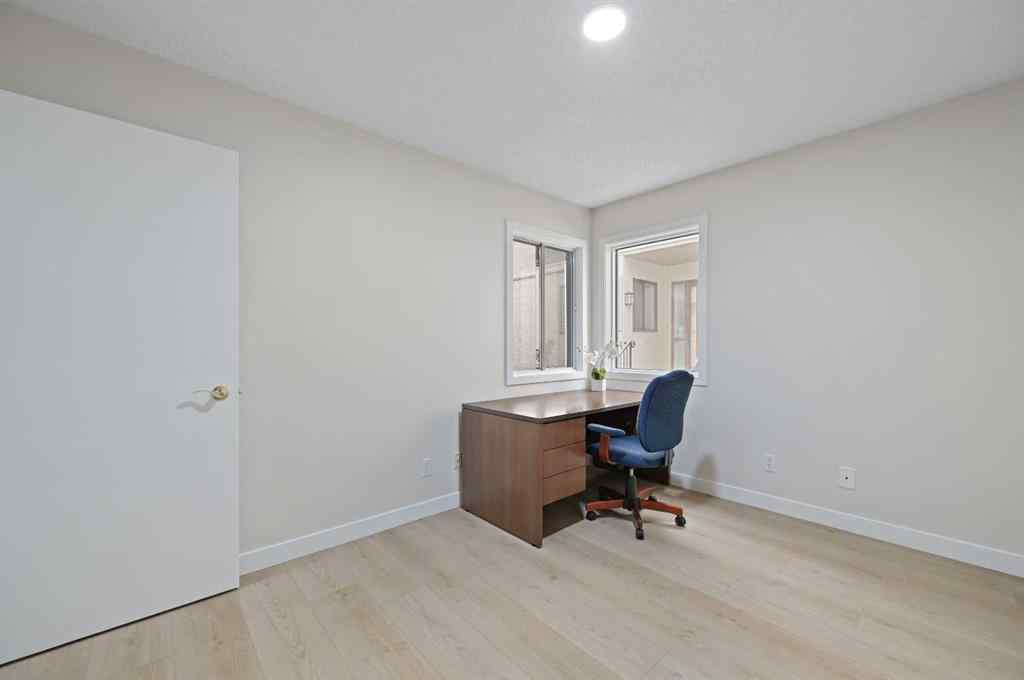 MLS® A2269992 - 22 Sandarac Circle NW in Sandstone Valley Calgary, Residential