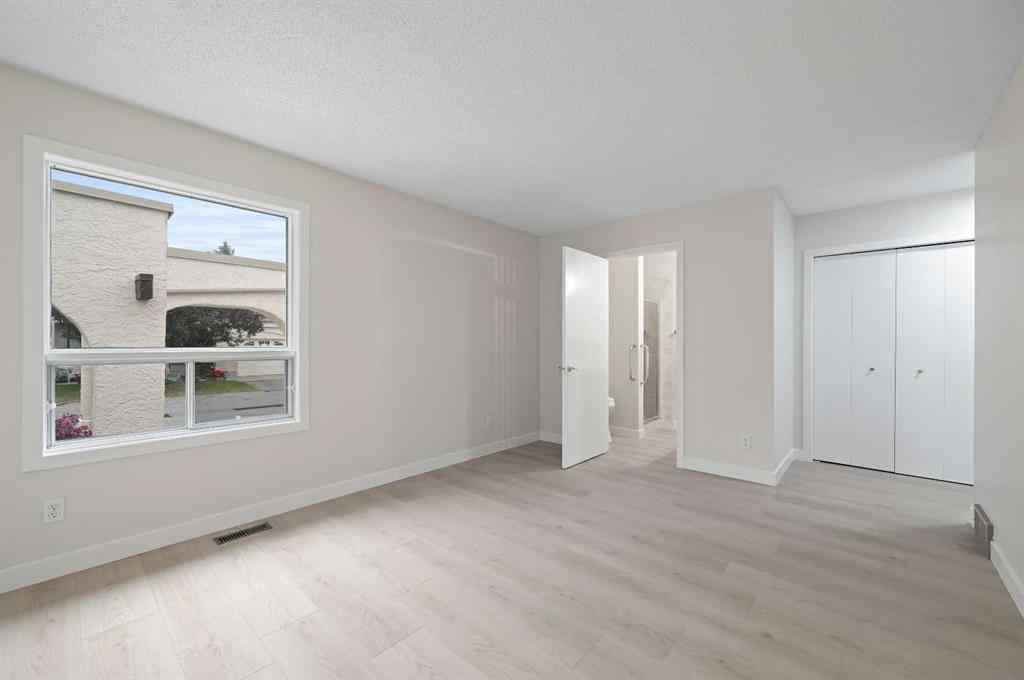 MLS® A2269992 - 22 Sandarac Circle NW in Sandstone Valley Calgary, Residential