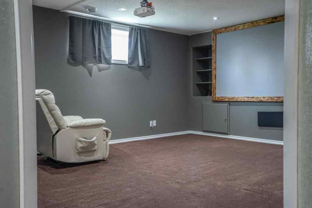 MLS&reg; # A2269994 - 5322 55 Avenue  in NONE Bashaw, Residential Open Houses