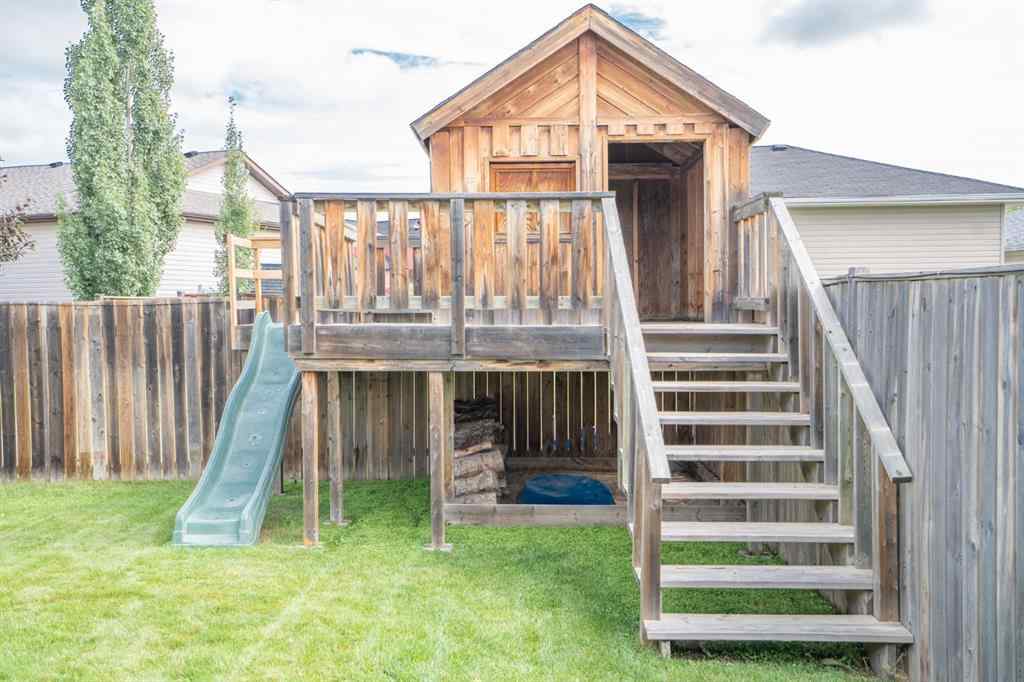 MLS&reg; # A2269994 - 5322 55 Avenue  in NONE Bashaw, Residential Open Houses