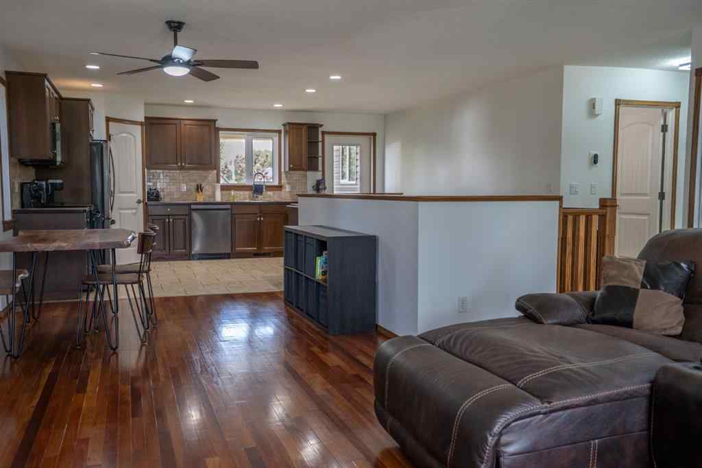 MLS&reg; # A2269994 - 5322 55 Avenue  in NONE Bashaw, Residential Open Houses