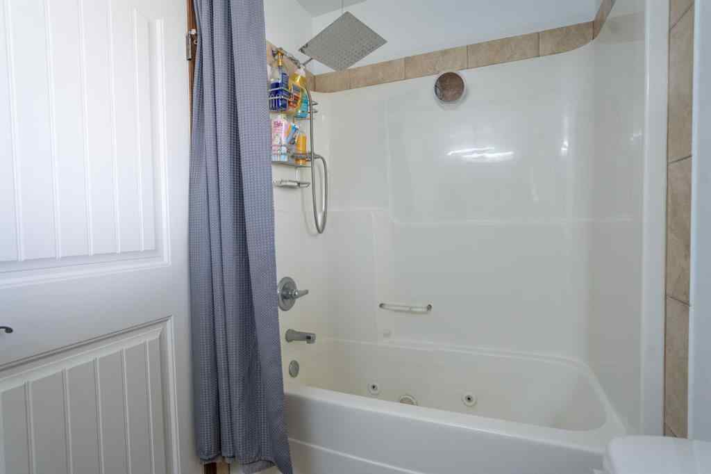 MLS&reg; # A2269994 - 5322 55 Avenue  in NONE Bashaw, Residential Open Houses