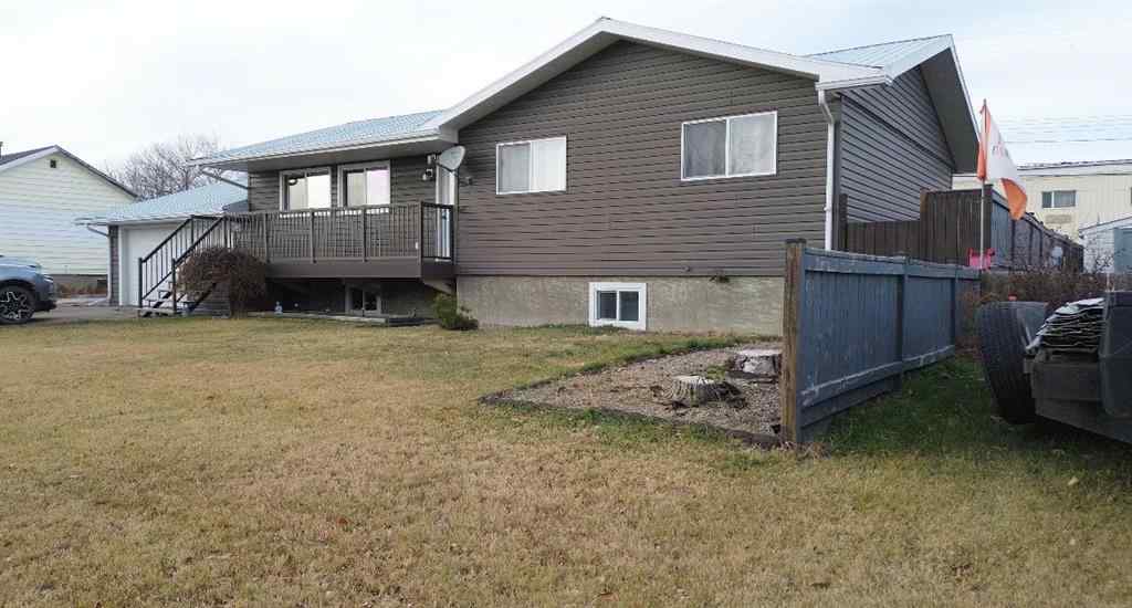 MLS&reg; # A2269995 - 512 1st Avenue W in NONE Hanna, Residential Open Houses