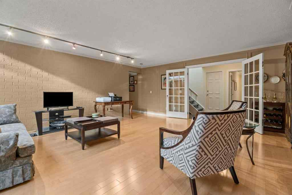 MLS&reg; # A2269996 - Unit #6 1220 Prominence Way SW in Patterson Calgary, Residential Open Houses