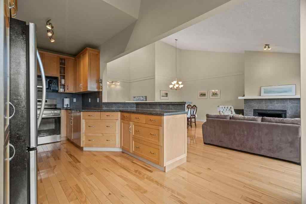 MLS&reg; # A2269996 - Unit #6 1220 Prominence Way SW in Patterson Calgary, Residential Open Houses