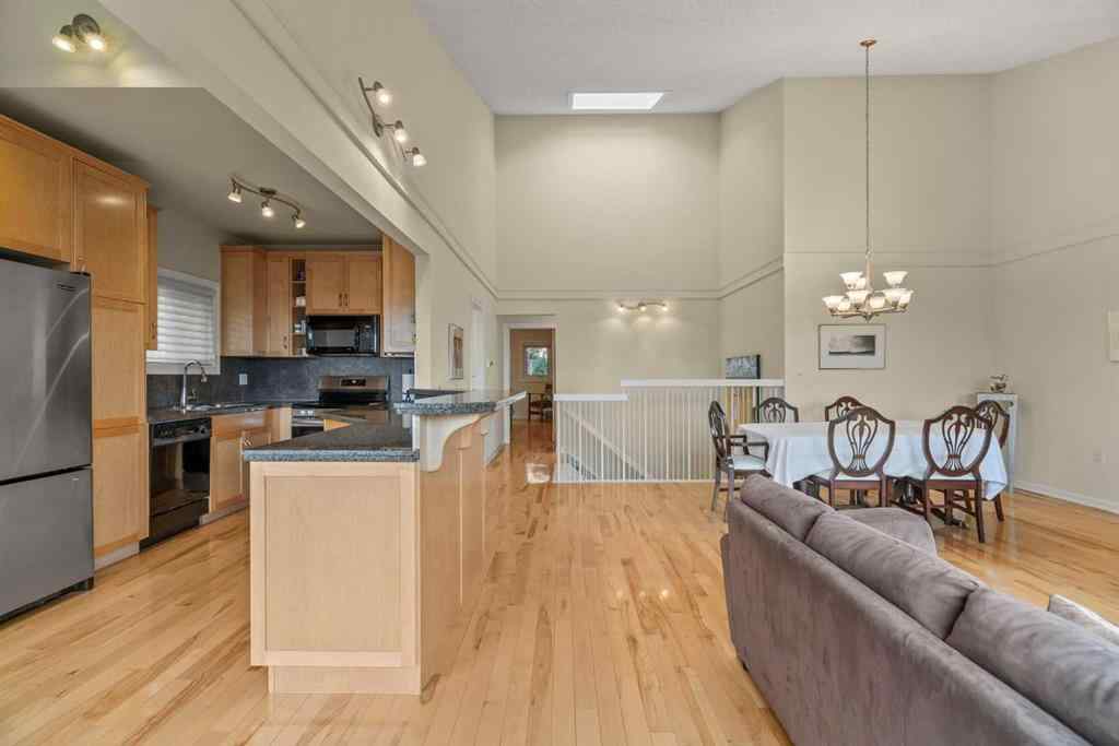 MLS&reg; # A2269996 - Unit #6 1220 Prominence Way SW in Patterson Calgary, Residential Open Houses