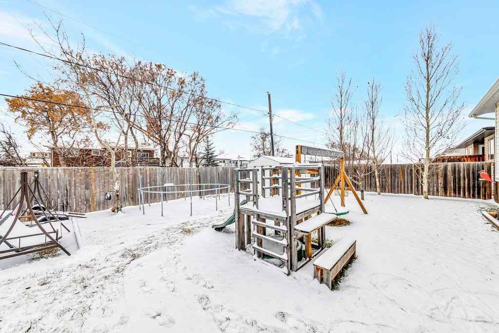 MLS&reg; # A2270002 - 109 5th Avenue  in NONE Lashburn, Residential Open Houses