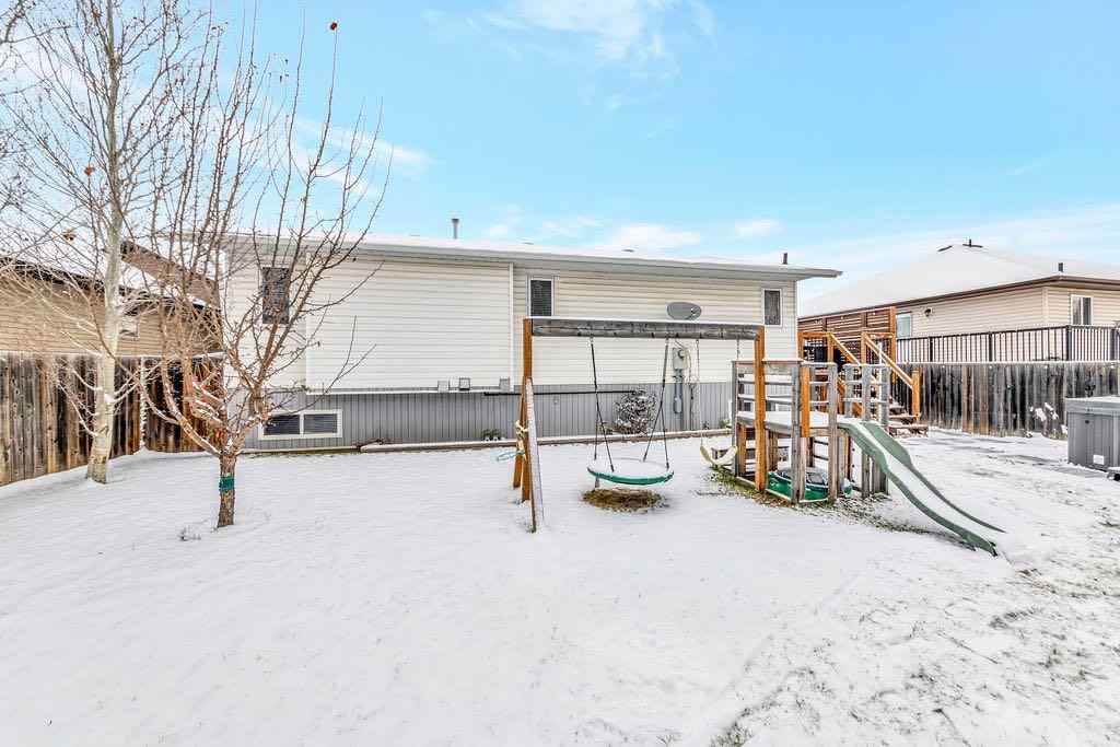 MLS&reg; # A2270002 - 109 5th Avenue  in NONE Lashburn, Residential Open Houses